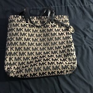 Michael Kors Classic tote